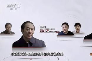 马夏尔假摔黄牌改点球？韦伯确认：阿什利-扬没收腿，VAR的改判正确